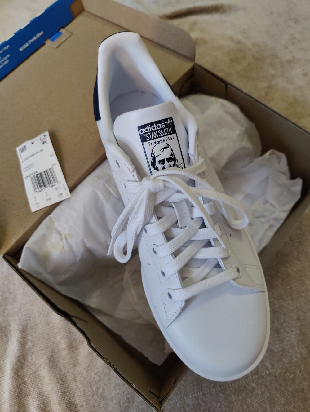 Adidas Classic Originals Stan Smith White Sneakers with Navy Heel Tab, Size 7.5